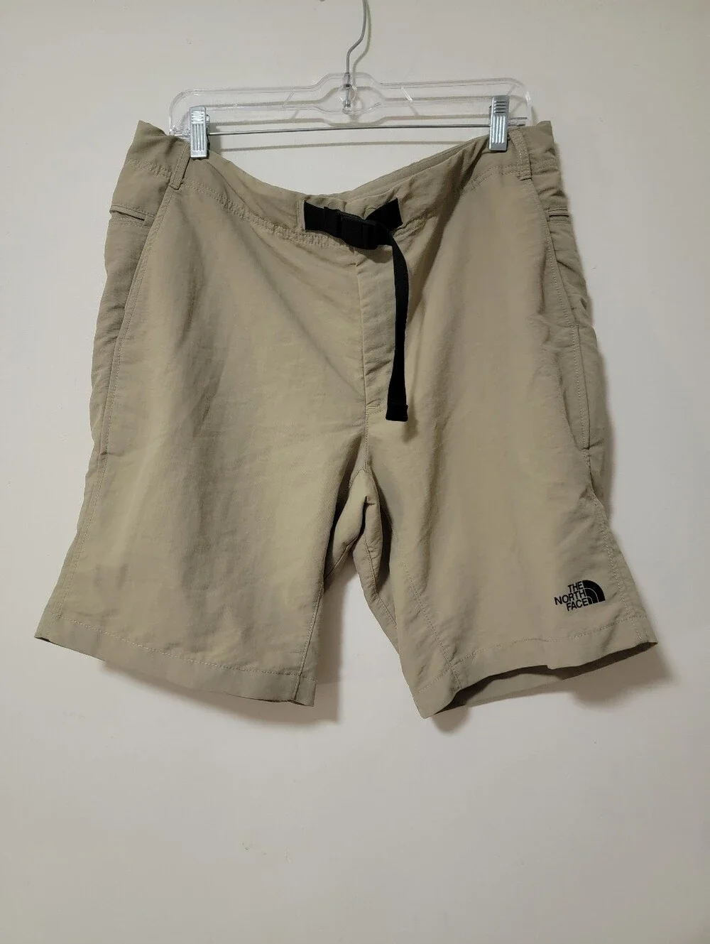 The North Face Men's Khaki Athletic Shorts with Black Belt